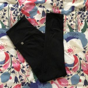 Black Fabletics 7/8 Leggings